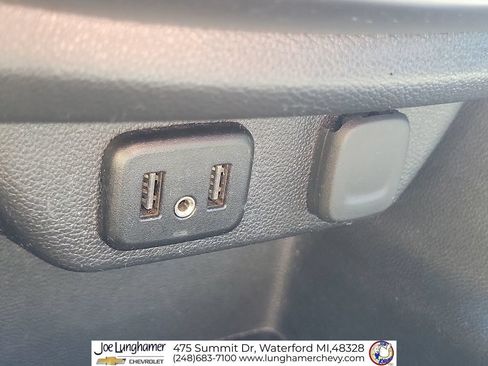 Certified 2020 Chevrolet Traverse LT FWD image 36