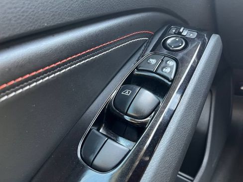 Used 2023 Nissan Altima 2.5 SR w/ SR Premium Package FWD image 26