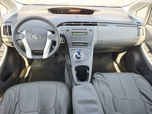 Used 2011 Toyota Prius Two FWD image 9