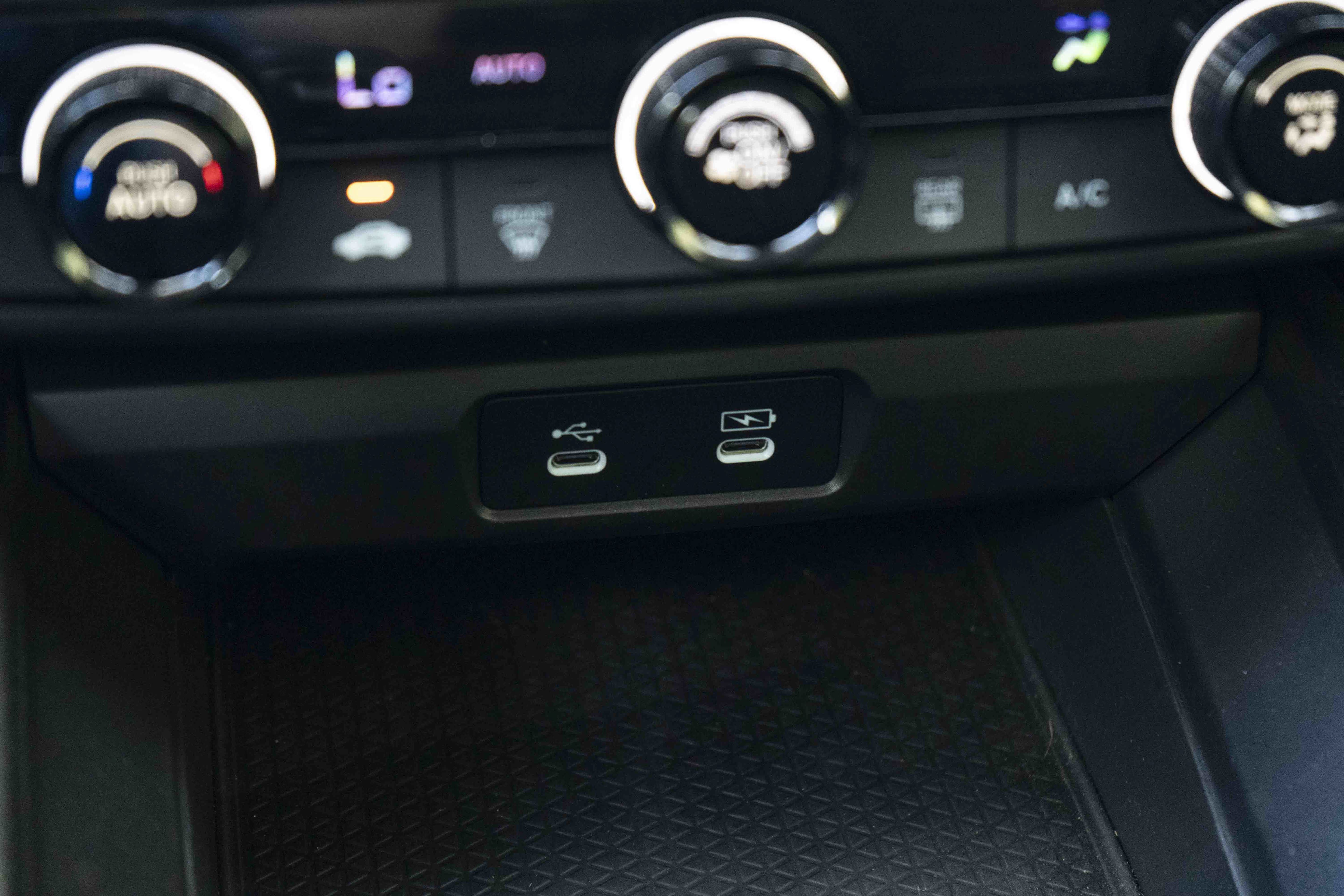 Certified 2025 Honda Accord LX image 34