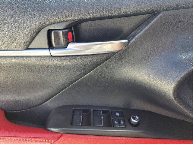 Used 2021 Toyota Camry XSE FWD image 23
