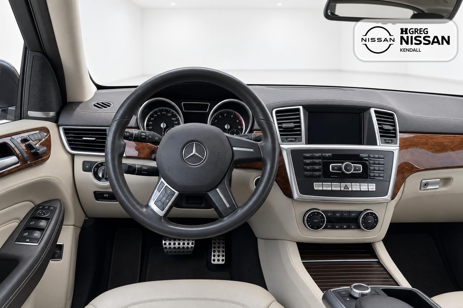 Used 2015 Mercedes-Benz ML 400 4MATIC image 9