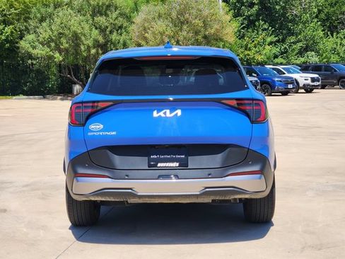 Certified 2026 Kia Sportage EX FWD image 6