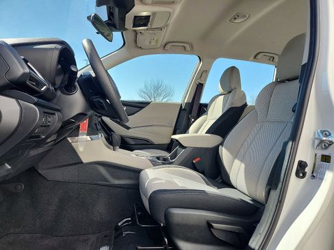 Used 2024 Subaru Forester image 13