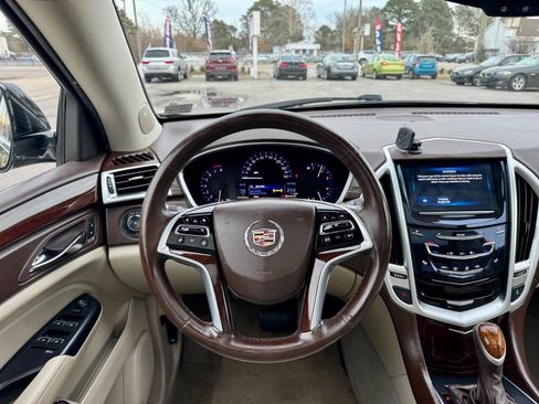 Used 2015 Cadillac SRX Performance w/ Driver Awareness Package image 17