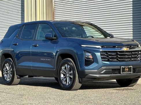 New 2026 Chevrolet Equinox LT image 9