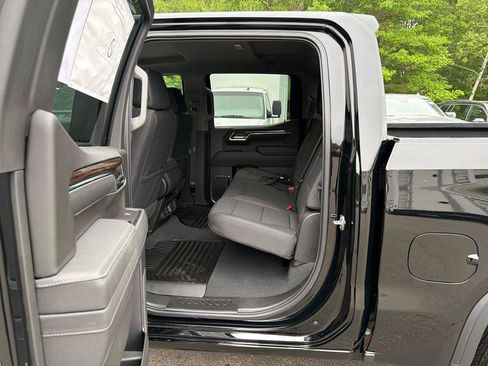New 2026 GMC Sierra 1500 SLE AWD/4WD image 19