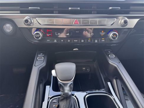 New 2025 Kia Telluride S image 22
