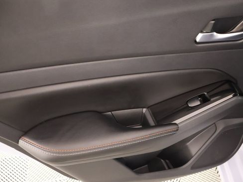 Used 2024 Nissan Altima 2.5 SR w/ SR Premium Package image 17