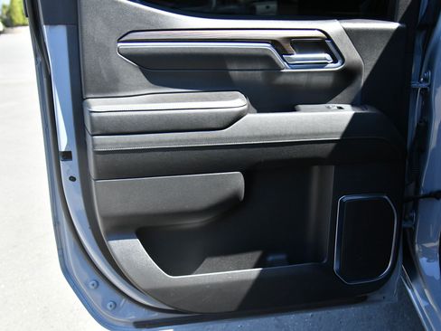 Used 2024 Chevrolet Silverado 1500 RST w/ Convenience Package II image 34