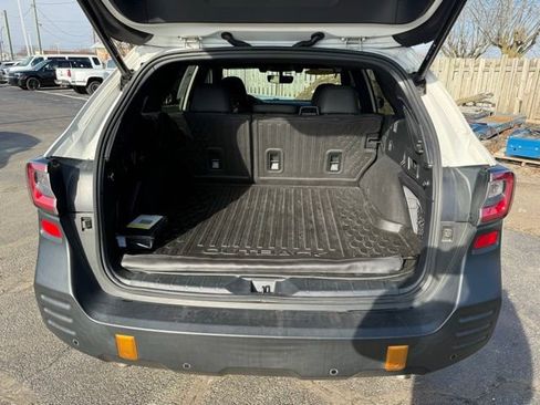 Used 2022 Subaru Outback Wilderness image 18