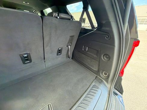 Used 2024 GMC Yukon SLT AWD/4WD image 57
