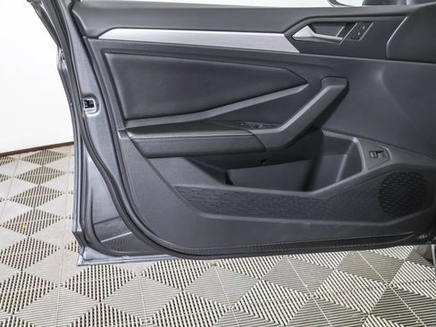 Used 2026 Volkswagen Jetta Sport FWD image 30