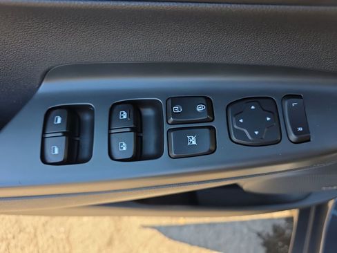 Used 2020 Hyundai Kona SEL Plus image 33