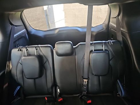 Used 2018 Chrysler Pacifica Touring-L w/ Premium Audio Group FWD image 15