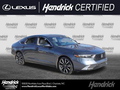 Used 2024 Honda Accord Touring image 1