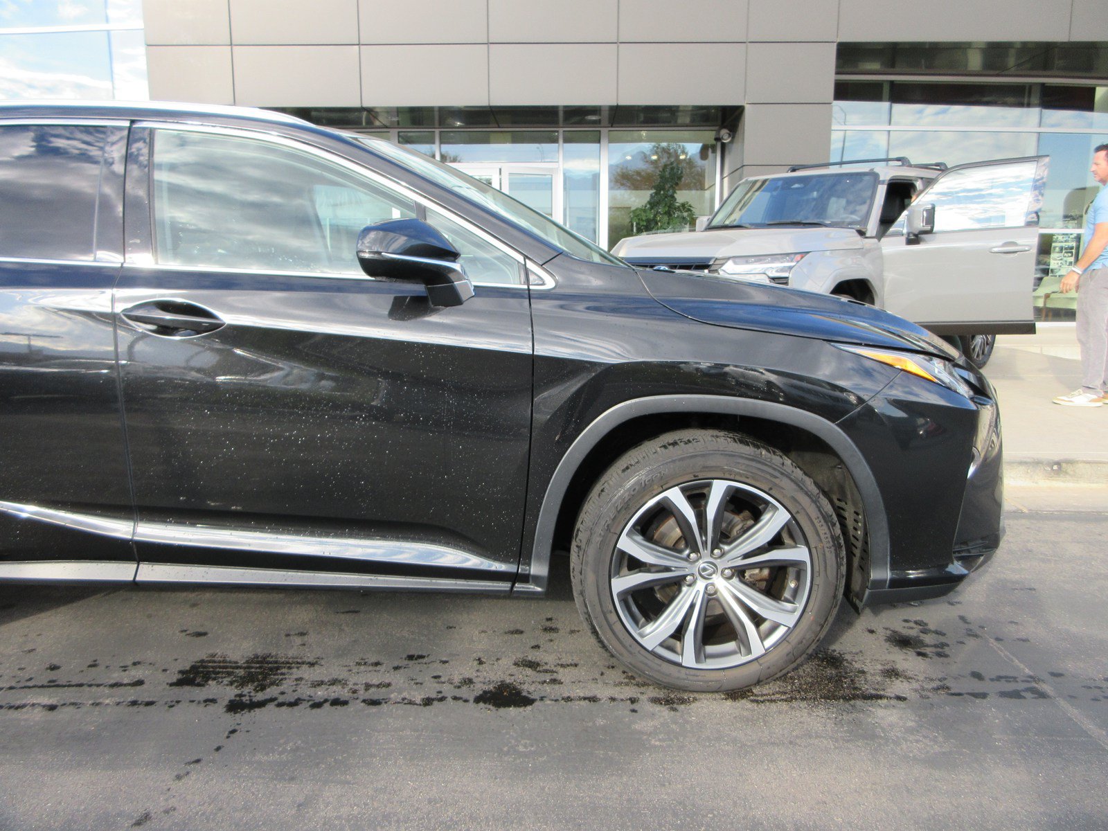 Used 2018 Lexus RX 450h AWD w/ Premium Package image 12