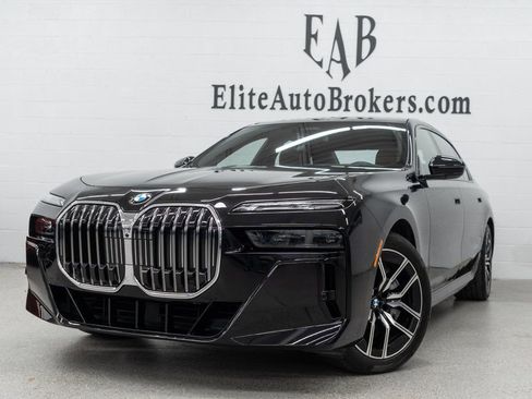 Used 2023 BMW 760i xDrive w/ Executive Package AWD/4WD image 1
