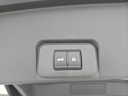 New 2026 Nissan Rogue SV AWD/4WD image 13