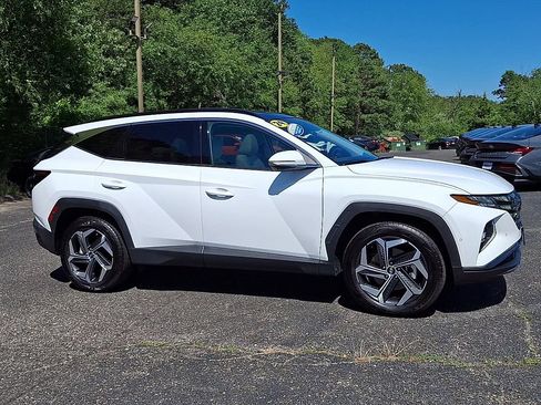 Certified 2024 Hyundai Tucson Limited AWD/4WD image 2