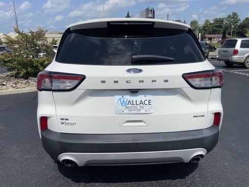 Used 2022 Ford Escape SE AWD/4WD image 5
