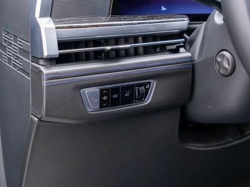 New 2026 Cadillac Escalade IQ Sport 1 w/ LPO, ONYX Package AWD/4WD image 21