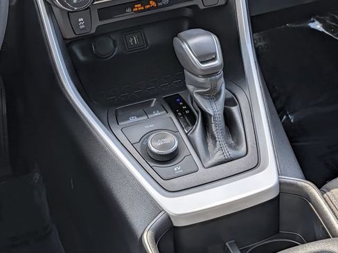 Certified 2025 Toyota RAV4 SE AWD/4WD image 14