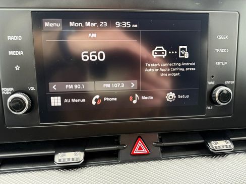 Certified 2025 Kia Sportage LX image 30