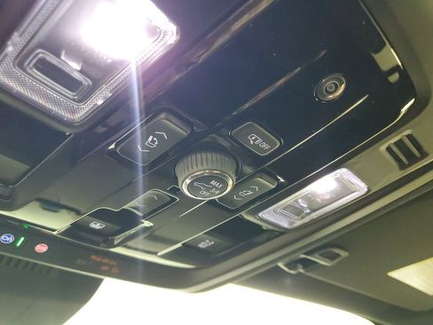 New 2026 Chevrolet Tahoe RST image 23