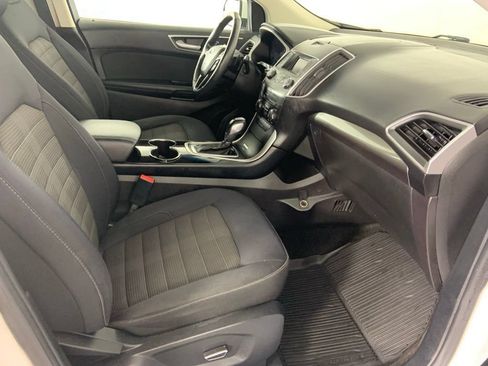 Used 2017 Ford Edge SEL AWD/4WD image 16