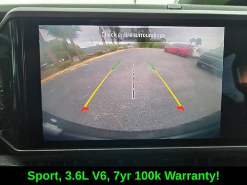 Used 2024 Jeep Wrangler Unlimited Sport AWD/4WD image 25