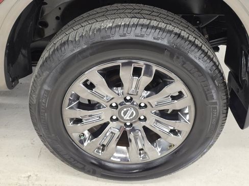 Used 2017 Nissan Titan Platinum Reserve AWD/4WD image 53