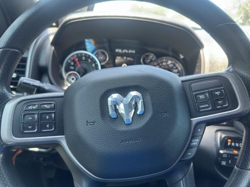 Used 2022 RAM 3500 Tradesman AWD/4WD image 23