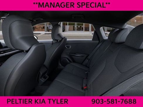 New 2026 Kia K4 LXS image 19