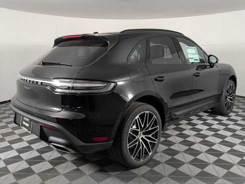 New 2026 Porsche Macan image 7