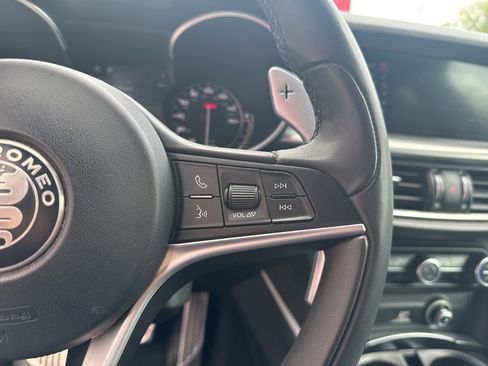 Used 2018 Alfa Romeo Stelvio Ti Sport AWD/4WD image 33