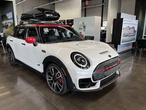 Used 2024 MINI Cooper Clubman John Cooper Works image 8