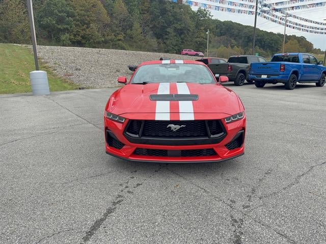Used 2024 Ford Mustang GT Premium RWD image 3