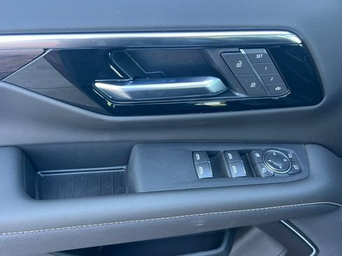 New 2026 Chevrolet Tahoe Premier AWD/4WD image 8