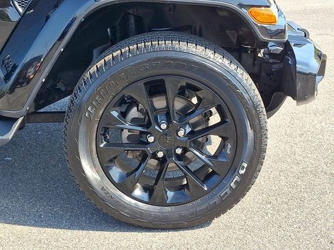 Certified 2021 Jeep Gladiator Overland image 8