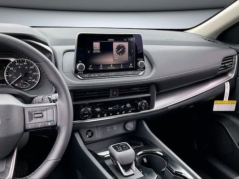 New 2026 Nissan Rogue SV image 6