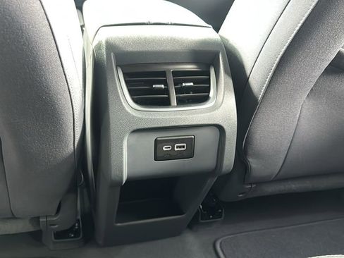 Used 2021 Chevrolet Blazer LT image 38