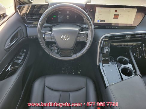 Certified 2023 Toyota Mirai XLE w/ Advanced Technology Package image 11