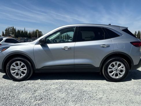 Used 2024 Ford Escape Active AWD/4WD image 6
