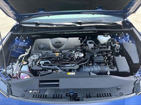 Used 2025 Toyota Camry SE FWD image 29
