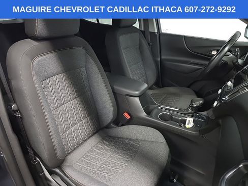 Used 2022 Chevrolet Equinox LT AWD/4WD image 14