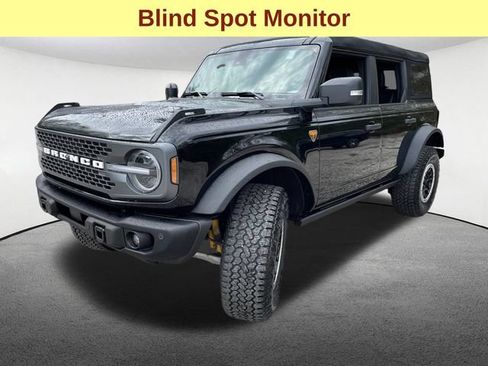 Certified 2025 Ford Bronco Badlands AWD/4WD image 6
