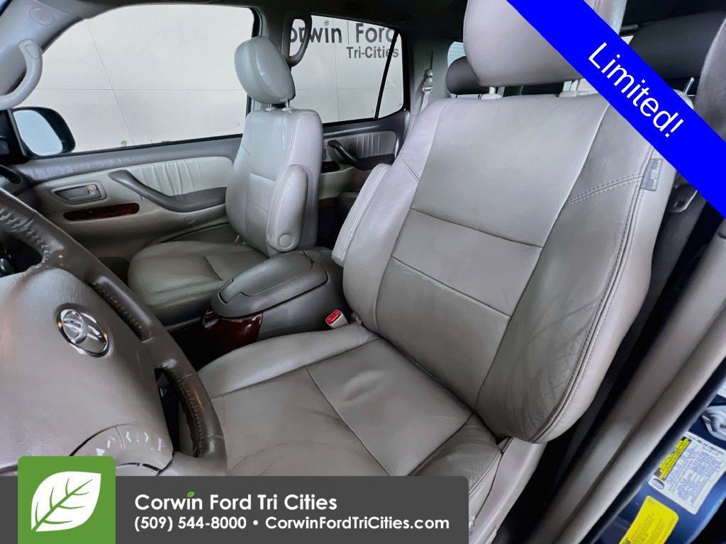 Used 2006 Toyota Sequoia Limited AWD/4WD image 24