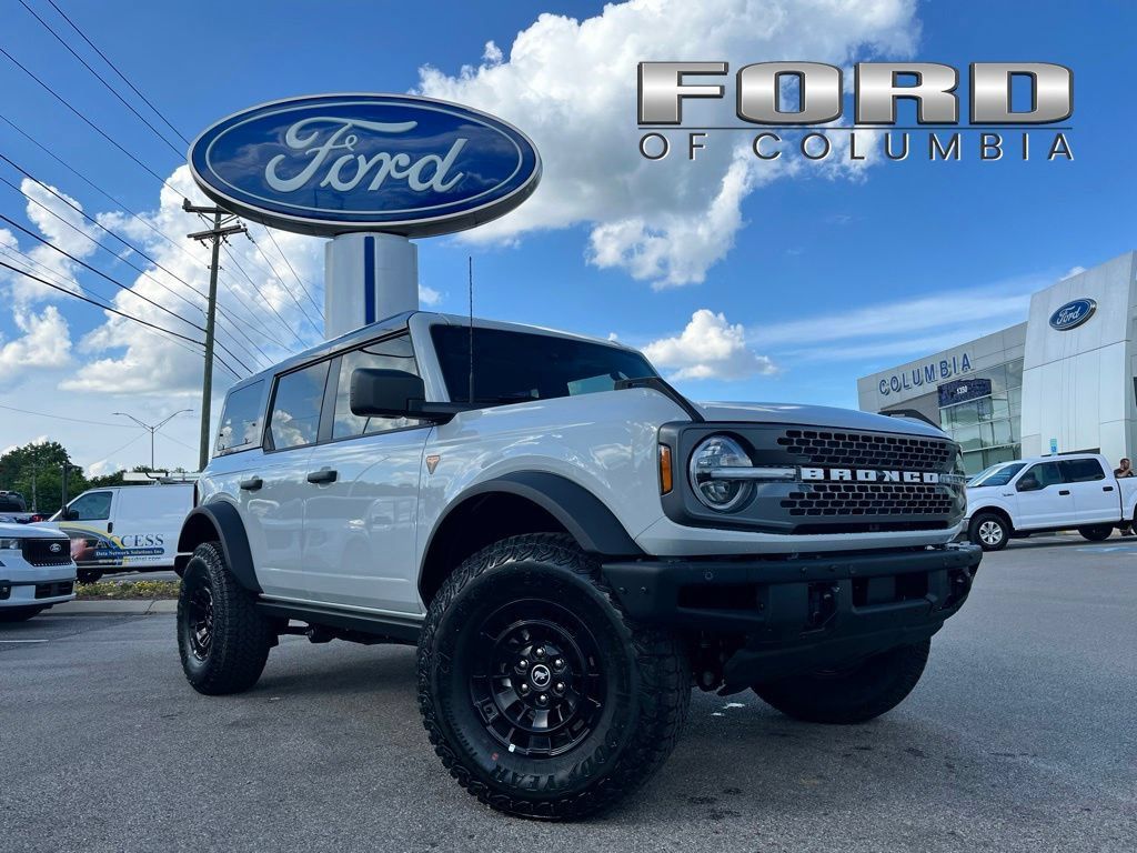 New 2026 Ford Bronco Badlands AWD/4WD image 1