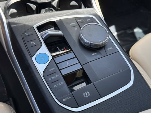 Certified 2023 BMW i4 eDrive35 w/ Premium Package RWD image 23